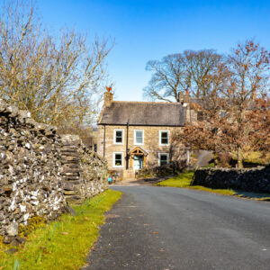 photo of the road to middle studfold farm