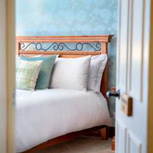 photo of the view through the door into fountains fell room